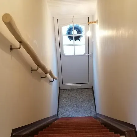 Haus Lupo Am Kanal Apartmán *