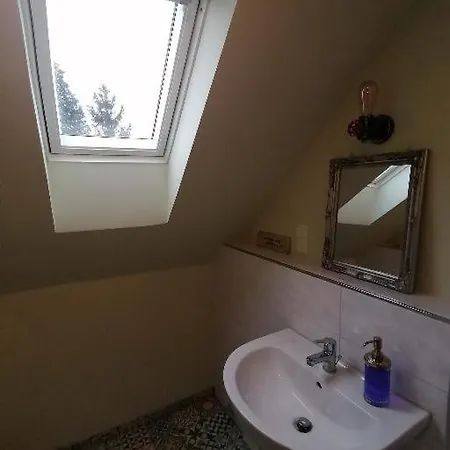 Haus Lupo Am Kanal Apartmán *