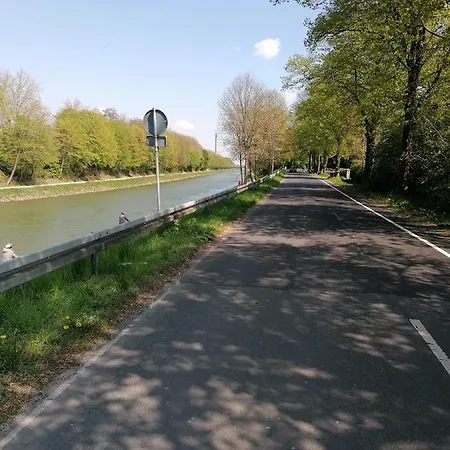 Haus Lupo Am Kanal كاستروب روكسل