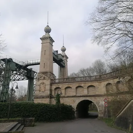 Haus Lupo Am Kanal Apartmán *